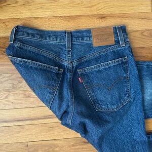 Levi’s middy straight